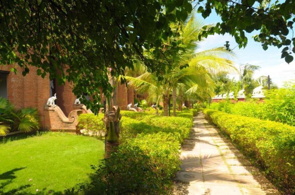 Thazin Garden Hotel Παγκάν Εξωτερικό φωτογραφία