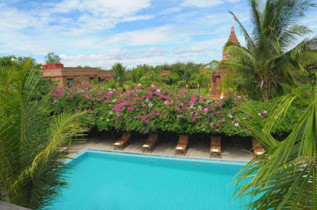 Thazin Garden Hotel Παγκάν Εξωτερικό φωτογραφία
