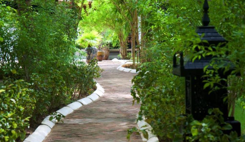 Thazin Garden Hotel Παγκάν Εξωτερικό φωτογραφία