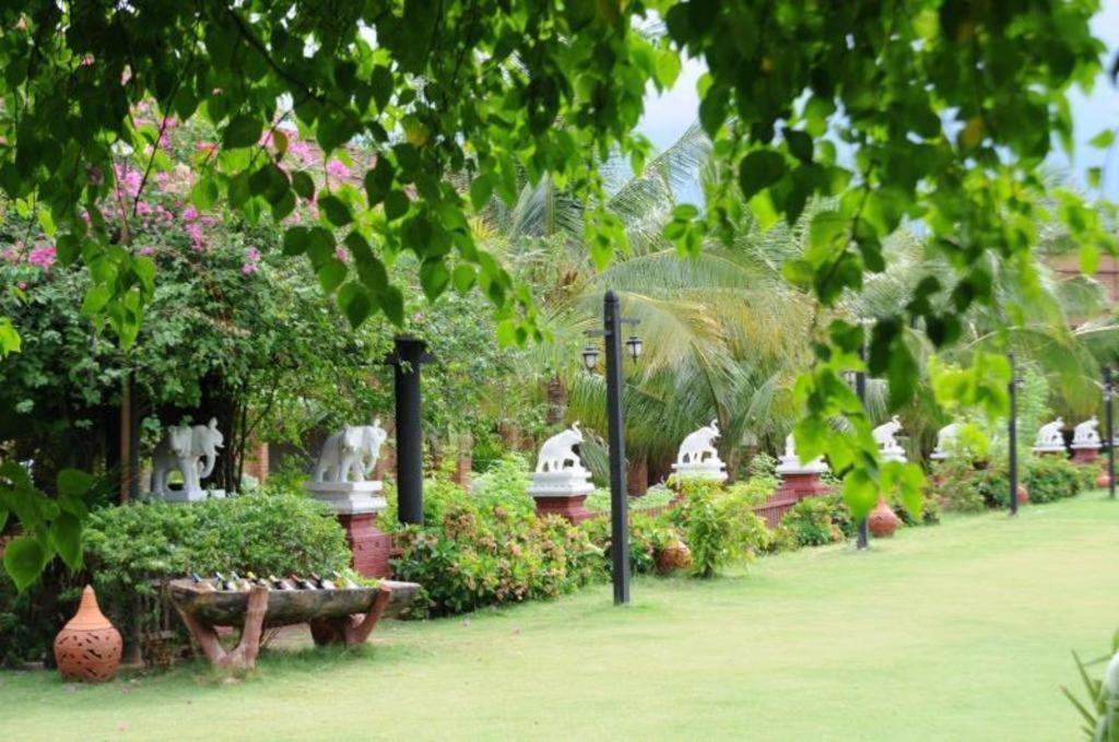 Thazin Garden Hotel Παγκάν Εξωτερικό φωτογραφία